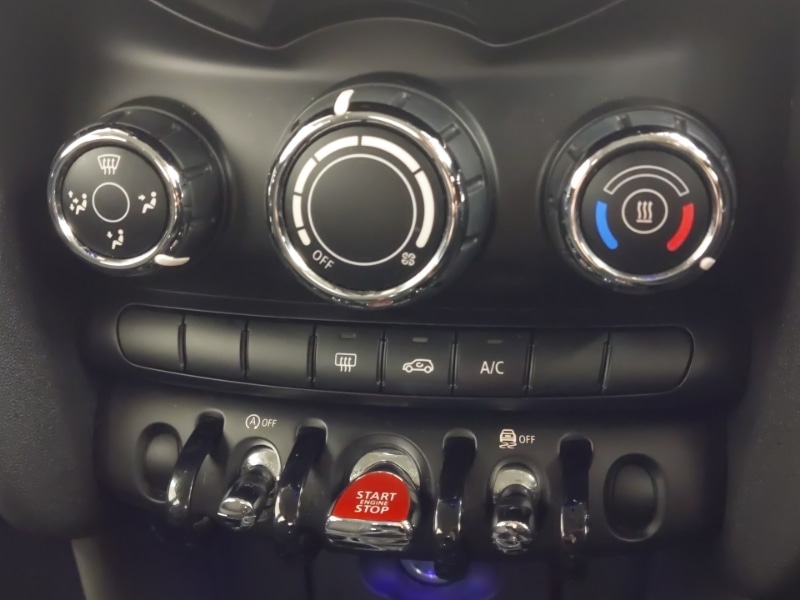 Used MINI Hatch 2019 for sale - 76343543: Photo 19