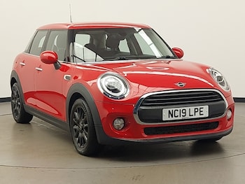 Used MINI Hatch 2019 for sale - 76343543: Photo