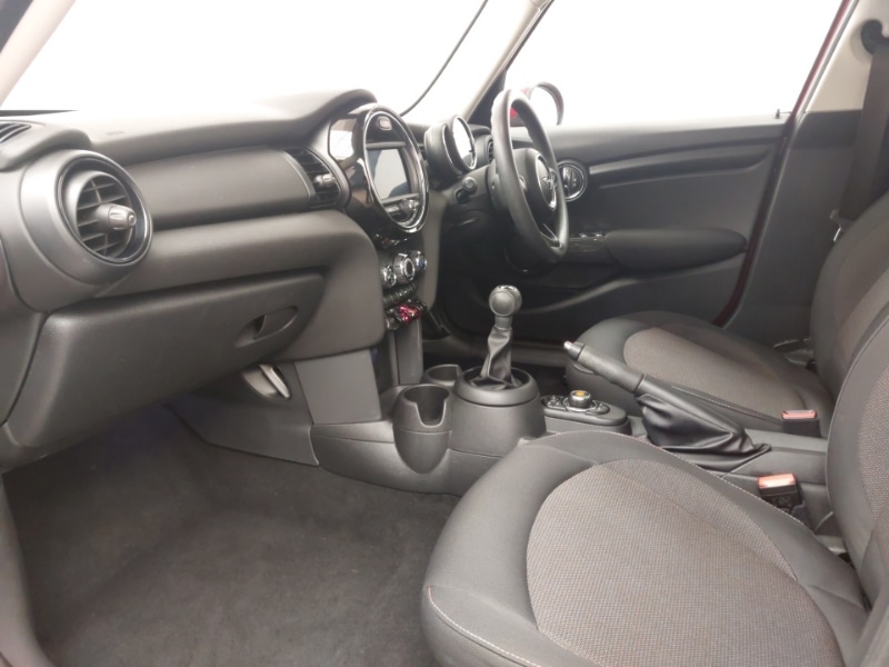 Used MINI Hatch 2019 for sale - 76343543: Photo 5