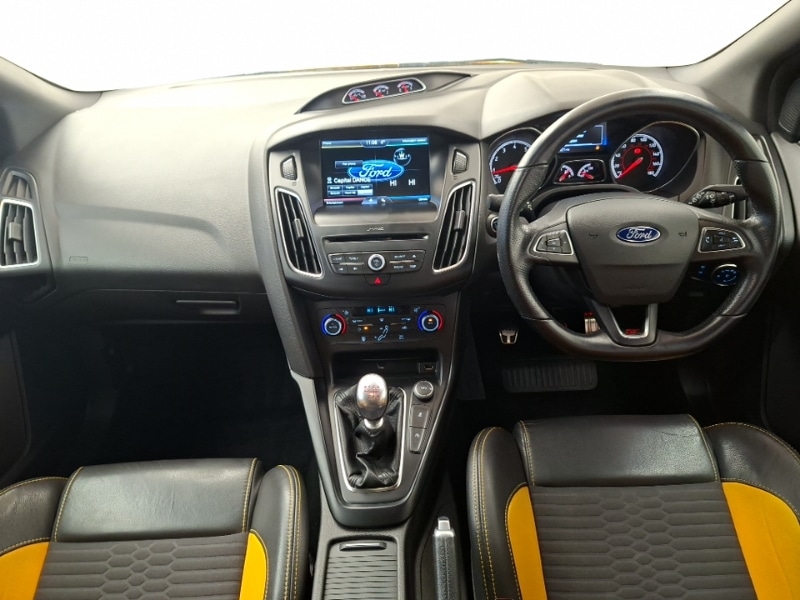 Used Ford Focus 2015 for sale - 78113008: Photo 2