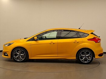 Used Ford Focus 2015 for sale - 78113008: Photo