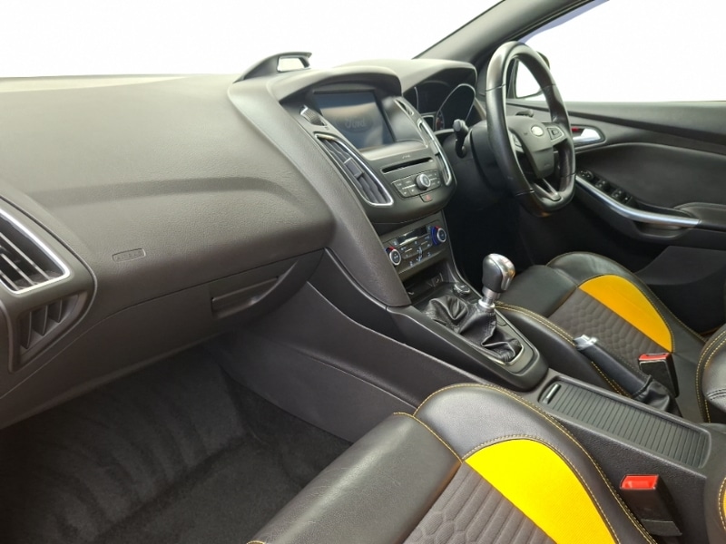 Used Ford Focus 2015 for sale - 78113008: Photo 5