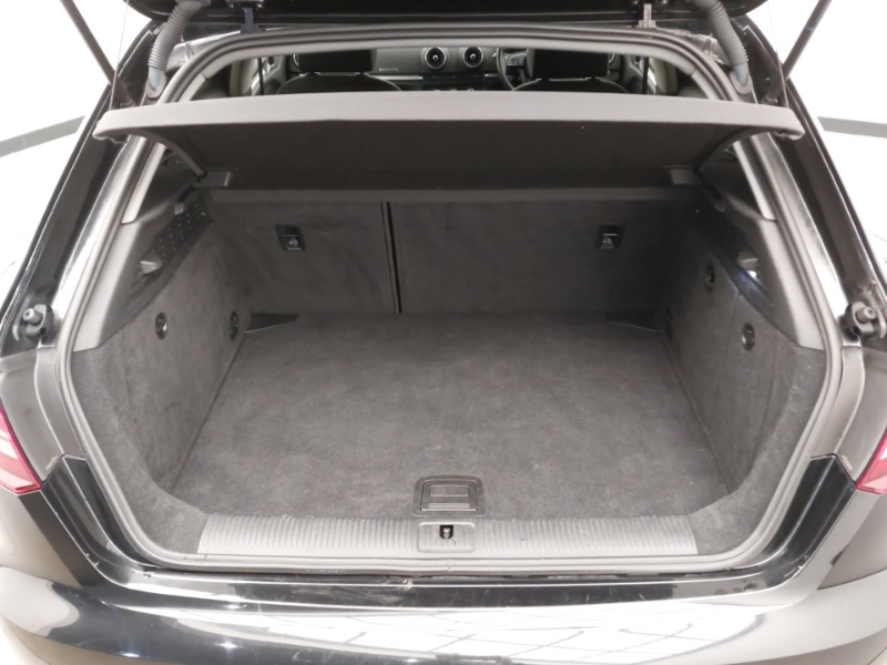 Used Audi A3 2017 for sale - 76771435: Photo 8