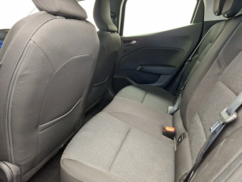 Used Renault Clio 2023 for sale - 78065677: Photo 6