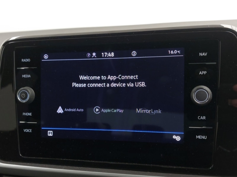 Used Volkswagen T-Roc 2022 for sale - 76498073: Photo 14