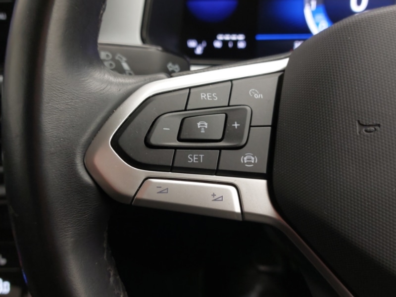 Used Volkswagen T-Roc 2022 for sale - 76498073: Photo 16