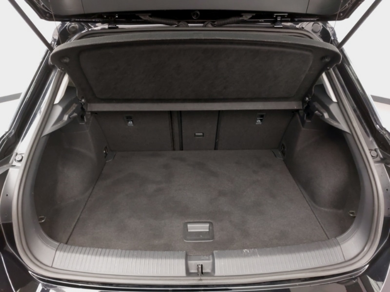 Used Volkswagen T-Roc 2022 for sale - 76498073: Photo 8