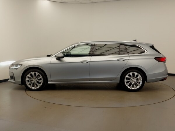 Used Skoda Superb 2024 for sale - 76191637: Photo 4