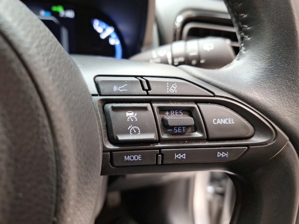 Used Toyota Yaris Cross 2021 for sale - 75702262: Photo 16
