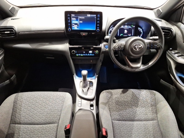 Used Toyota Yaris Cross 2021 for sale - 75702262: Photo 2