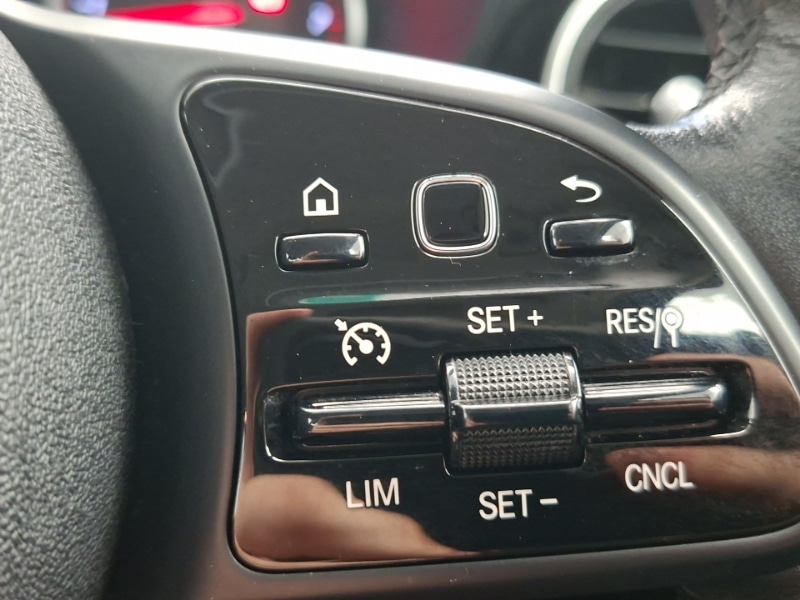 Used Mercedes-Benz C Class 2019 for sale - 78112980: Photo 18