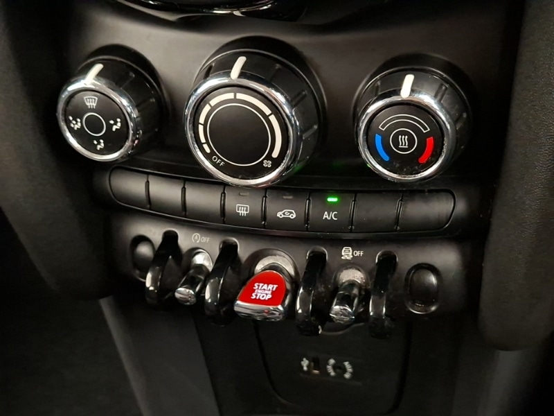 Used MINI Hatch 2016 for sale - 77999520: Photo 13