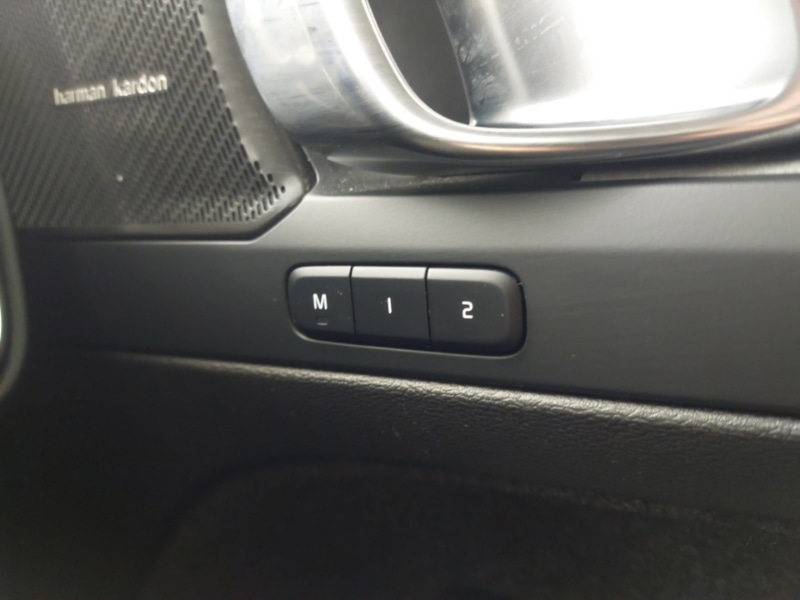 Used Volvo XC40 2024 for sale - 77623524: Photo 18