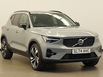 2024 - 2.0 B4P Ultra Dark 5dr Auto