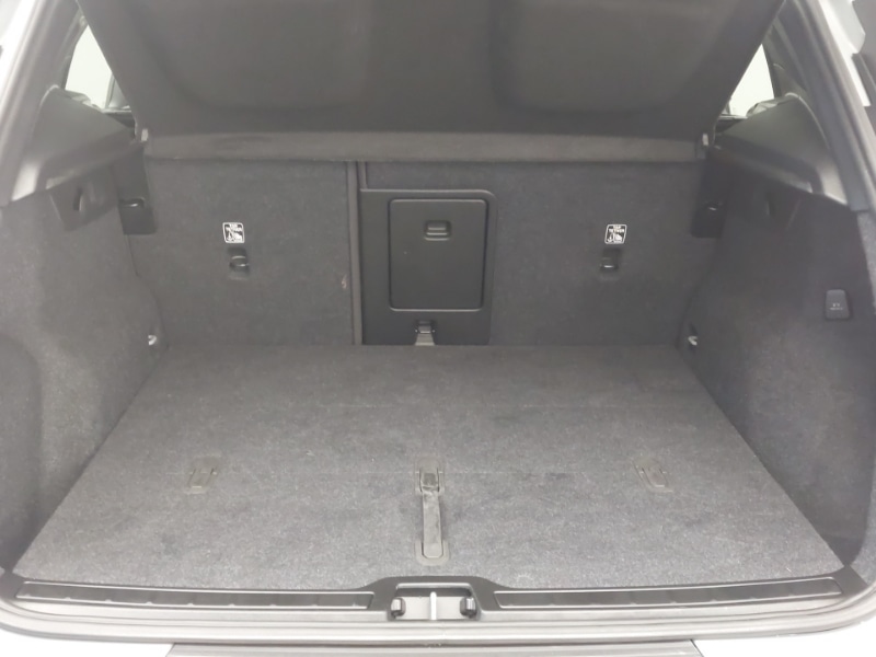 Used Volvo XC40 2024 for sale - 77623524: Photo 8