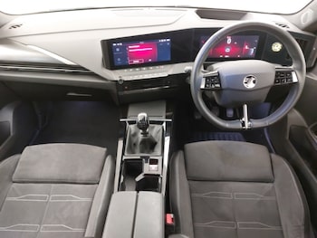 Used Vauxhall Astra 2024 for sale - 76864371: Photo