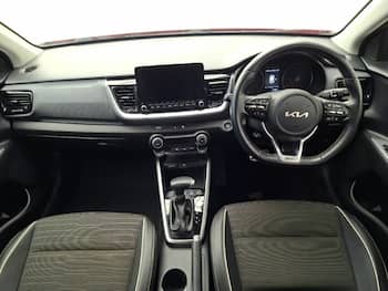 Used Kia Stonic 2023 for sale - 79536855: Photo