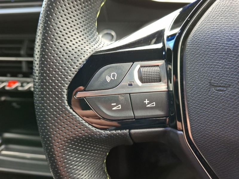 Used Peugeot 2008 2023 for sale - 77623566: Photo 16