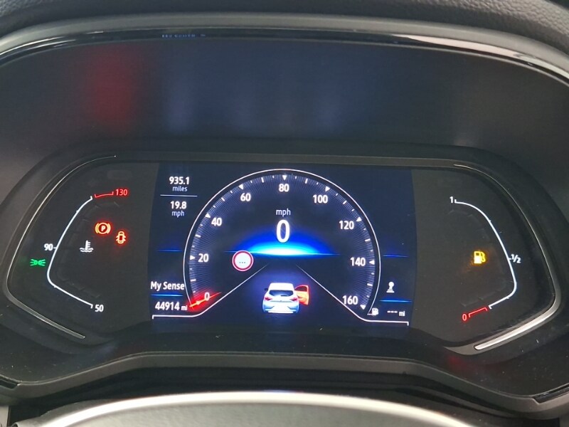 Used Renault Clio 2023 for sale - 78211379: Photo 11