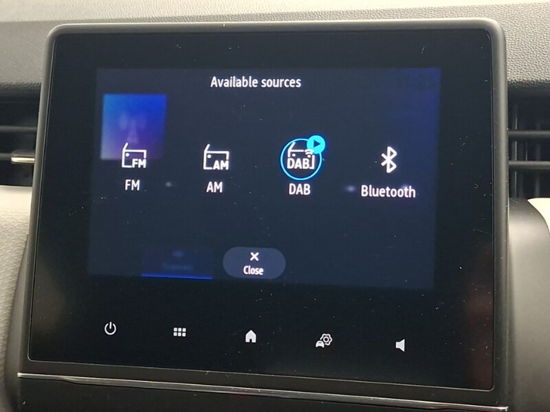 Used Renault Clio 2023 for sale - 78211379: Photo 18