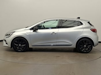 Used Renault Clio 2023 for sale - 78211379: Photo