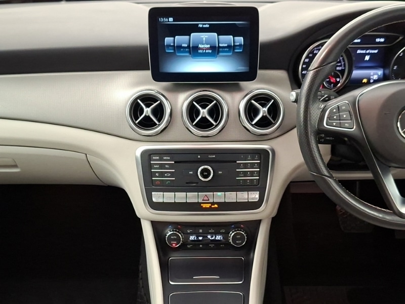 Used Mercedes-Benz GLA 2017 for sale - 77777307: Photo 10