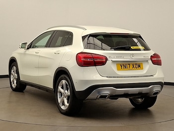 Used Mercedes-Benz GLA 2017 for sale - 77777307: Photo
