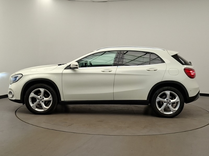 Used Mercedes-Benz GLA 2017 for sale - 77777307: Photo 4