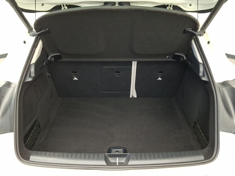 Used Mercedes-Benz GLA 2017 for sale - 77777307: Photo 8