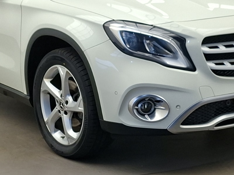 Used Mercedes-Benz GLA 2017 for sale - 77777307: Photo 9