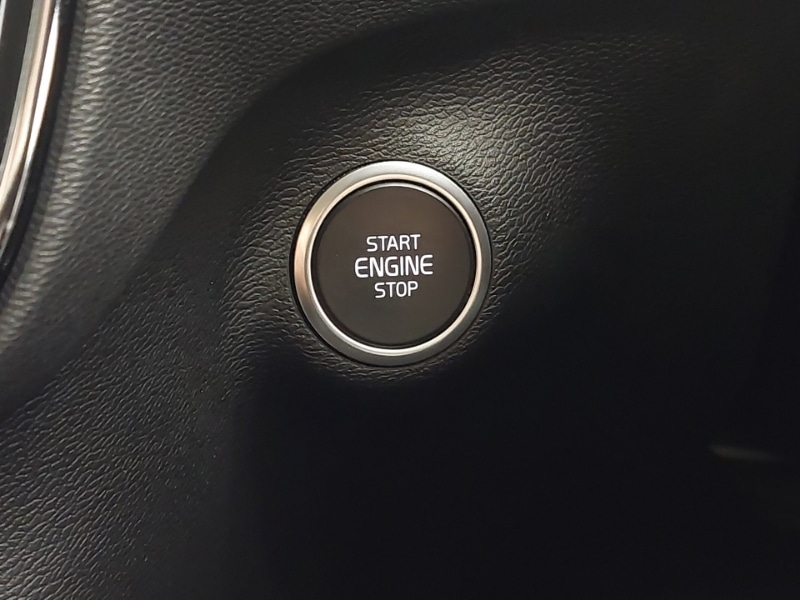 Used Volvo XC40 2019 for sale - 76465161: Photo 16