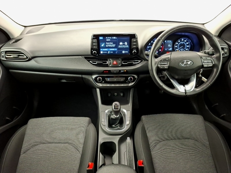 Used Hyundai i30 2024 for sale - 77024599: Photo 2