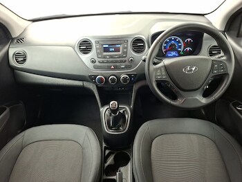 Used Hyundai i10 2019 for sale - 78415635: Photo