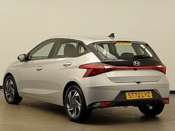 Used Hyundai i20 2022 for sale - 76860705: Photo