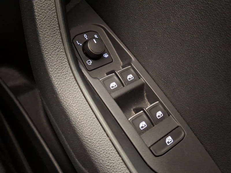 Used Skoda Karoq 2019 for sale - 77644642: Photo 18