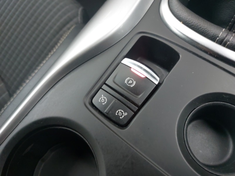 Used Renault Kadjar 2017 for sale - 77183933: Photo 17