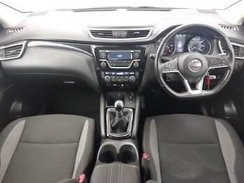 Used Nissan Qashqai 2017 for sale - 75926052: Photo