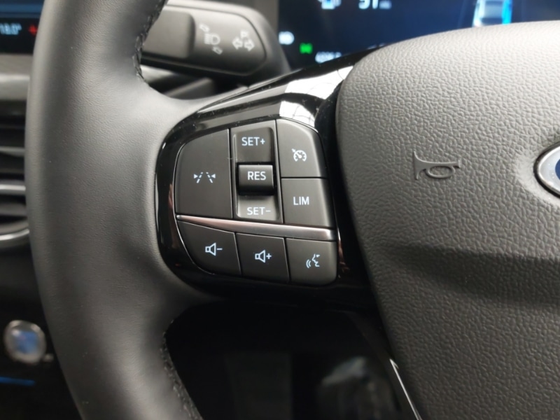 Used Ford Kuga 2025 for sale - 76614120: Photo 17