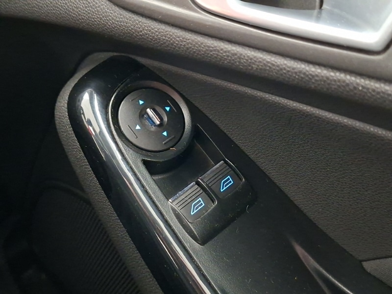 Used Ford Fiesta 2014 for sale - 77702106: Photo 17