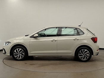 Used Volkswagen Polo 2023 for sale - 77491151: Photo