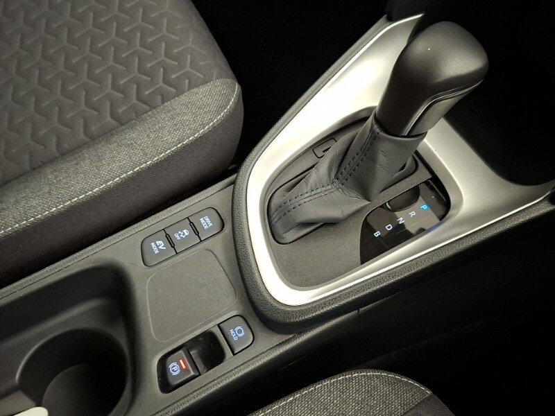 Used Toyota Yaris Cross 2023 for sale - 77419107: Photo 12