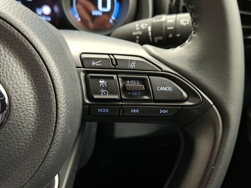 Used Toyota Yaris Cross 2023 for sale - 77419107: Photo 18