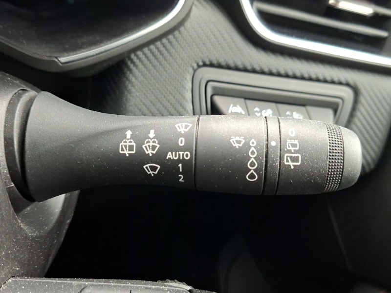 Used Renault Clio 2023 for sale - 78169558: Photo 15