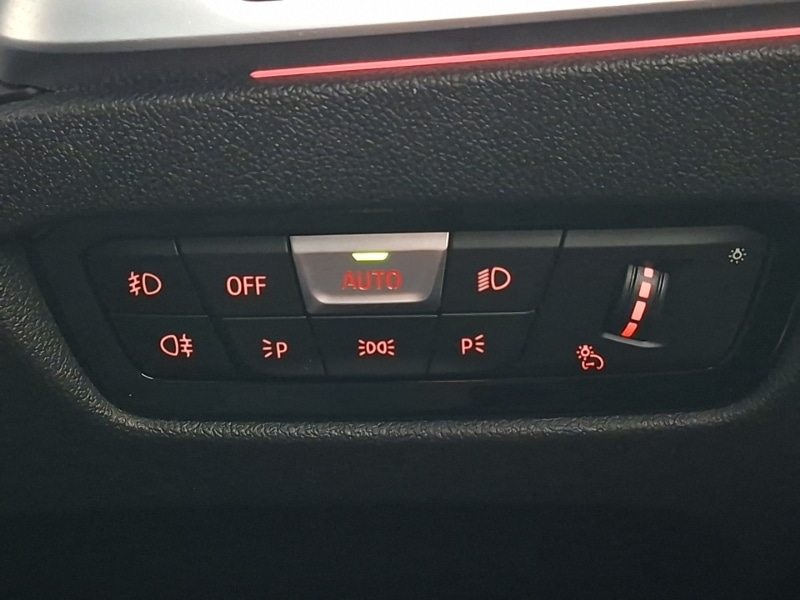 Used BMW 3 Series 2019 for sale - 78155899: Photo 13