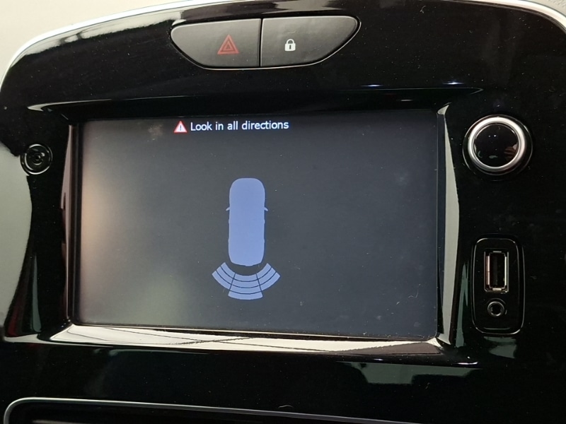 Used Renault Clio 2018 for sale - 77682464: Photo 11