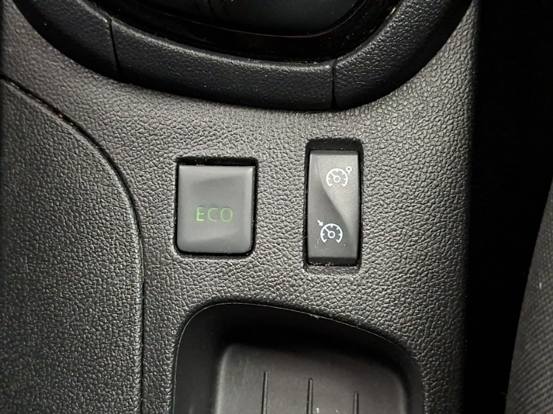 Used Renault Clio 2018 for sale - 77682464: Photo 12