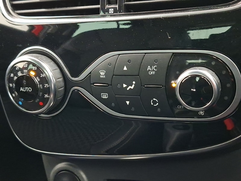 Used Renault Clio 2018 for sale - 77682464: Photo 15