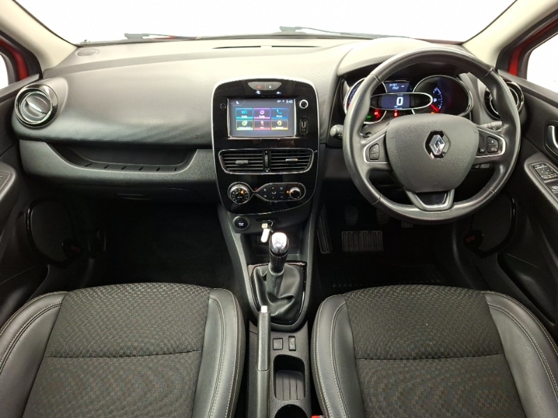 Used Renault Clio 2018 for sale - 77682464: Photo 2