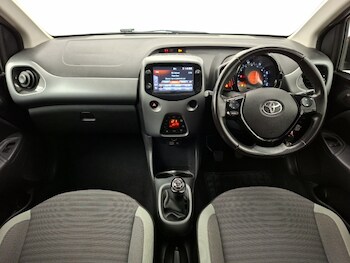 Used Toyota AYGO 2019 for sale - 77522687: Photo