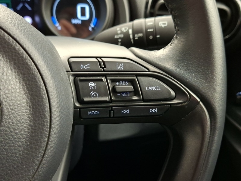 Used Toyota Yaris Cross 2022 for sale - 77448255: Photo 18